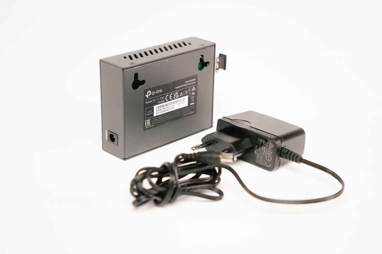 TP-Link MC220L Media Converter